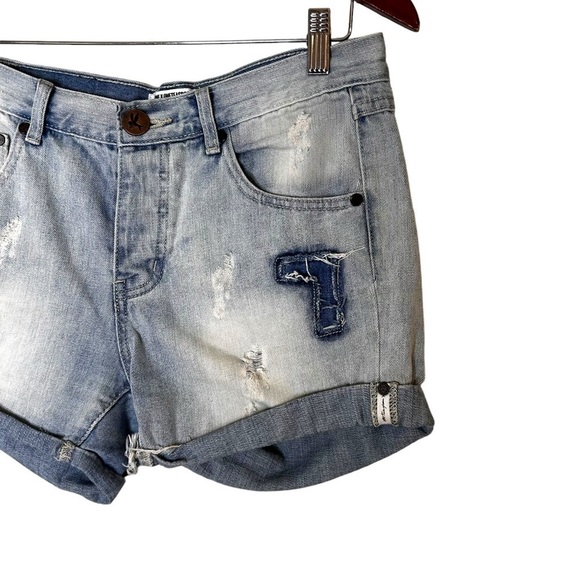 One Teaspoon Chargers Women's Jean Shorts - Picture 4 of 12